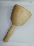 Bildhauer; Holzklpfel; 730 g; aus Buche und Esche