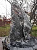Specksteinsule; Brasilien; dunkelgrau mit schwarzen Punkten;18.050 kg