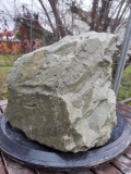 Speckstein; Einzelstck; aus Brasilien; grn; tlw. Maserungen; 20.530 kg