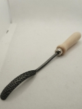 Schsselraspel; 20 cm; mit Holzgriff