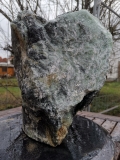 Speckstein; Einzelstck; aus Indien; schwarz-trkis; mit gelb-braun; 10.770 kg