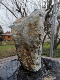 Speckstein; Einzelstck; aus Indien; schwarz-trkis; mit gelb-braun; 10.770 kg