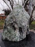 Speckstein; Einzelstck; aus Indien; schwarz-trkis; 8.550 kg