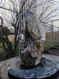 Speckstein; aus Brasilien; Einzelstck; grn mit Streifen; 15.710 kg