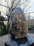 Speckstein; aus Brasilien; Einzelstck; grn mit Streifen; 15.710 kg