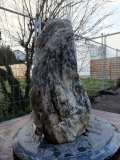Speckstein; aus Brasilien; Einzelstck; grn mit Streifen; 15.710 kg